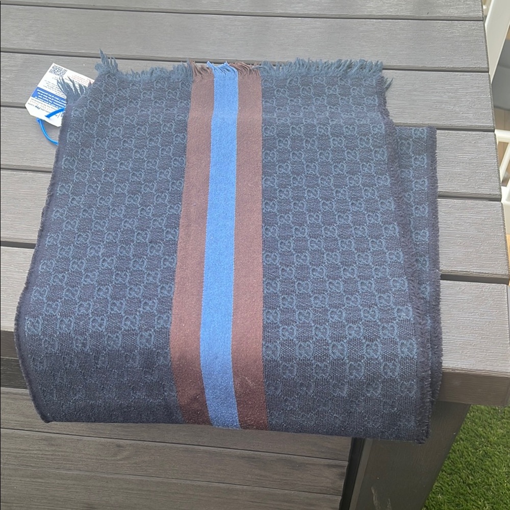 Men's Blue and Brown Patterned Scarf